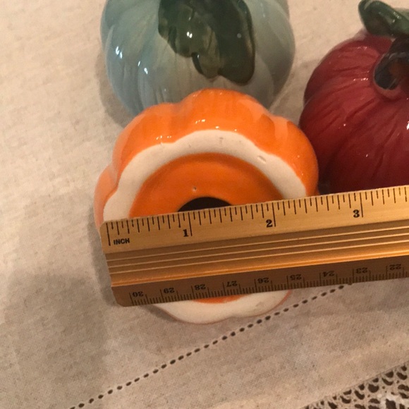 Set of 3 Mini Ceramic Pumpkins - Picture 12 of 14